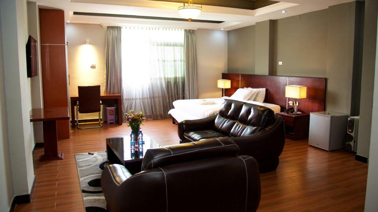 Yinm Furnished Apartment Addis Ababa Luaran gambar
