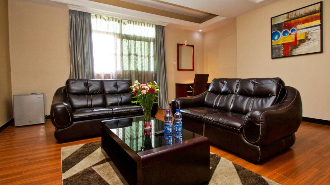 Yinm Furnished Apartment Addis Ababa Luaran gambar